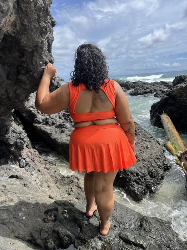 Maillot de bain grande taille 2 pièces avec jupe.