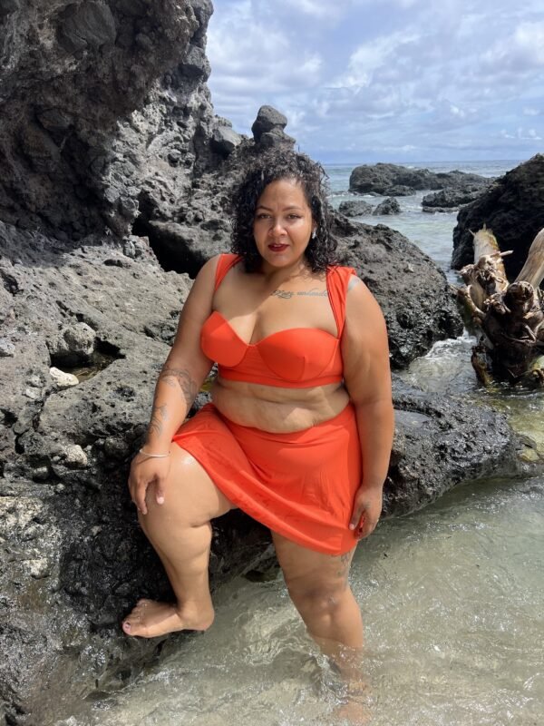 Maillot de bain grande taille 2 pièces avec jupe.