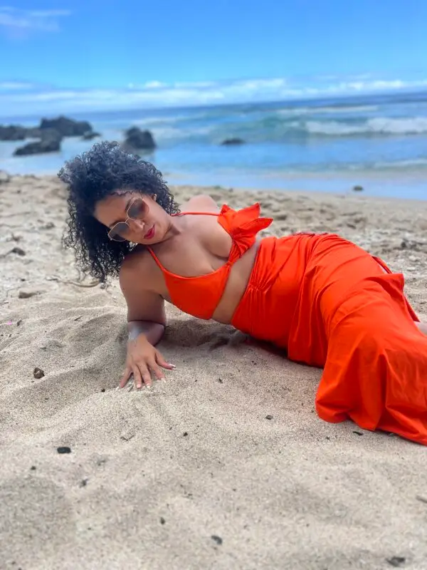 Maillot de bain, ensemble 3 pièces fleur orange.