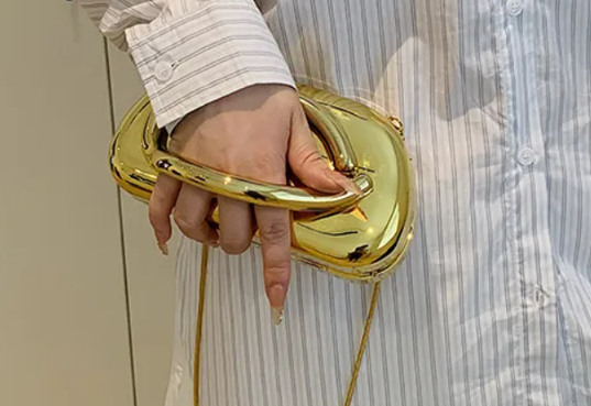 Capture d’écran 2026-01-23 111324 Sac effet mirroir.